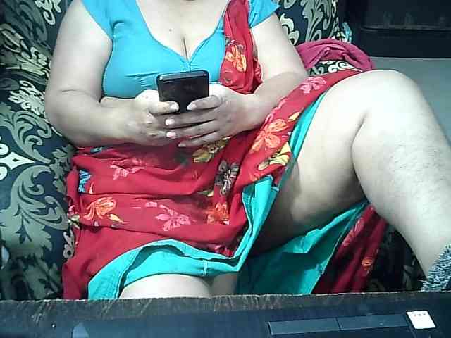 Indianbhabhimilf40 webcam