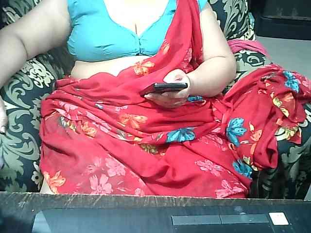 Indianbhabhimilf40 webcam