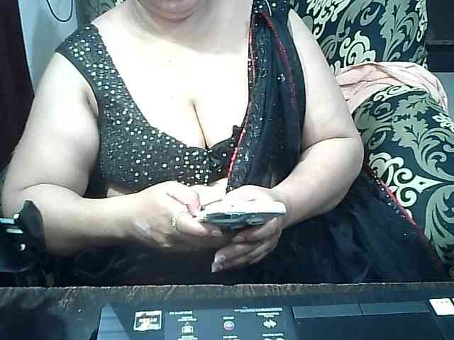 Indianbhabhimilf40
