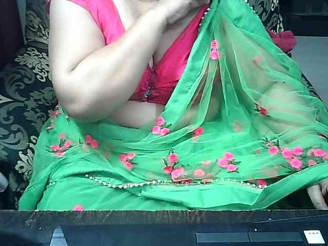 Indianbhabhimilf40 webcam