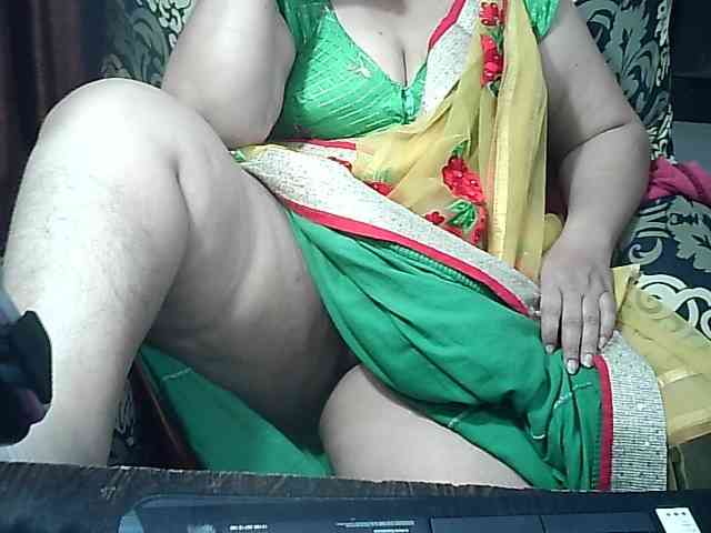 Indianbhabhimilf40 webcam