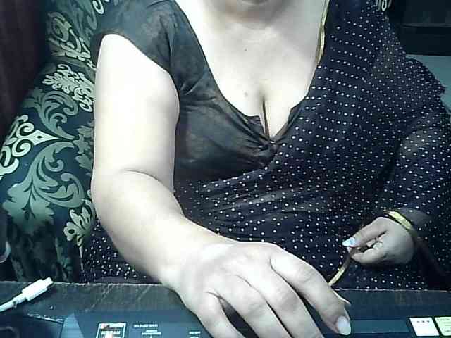 Indianbhabhimilf40
