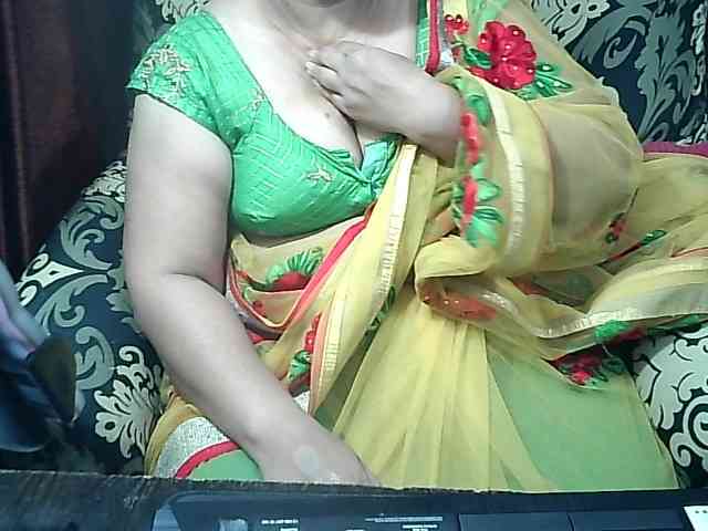 Indianbhabhimilf40 webcam