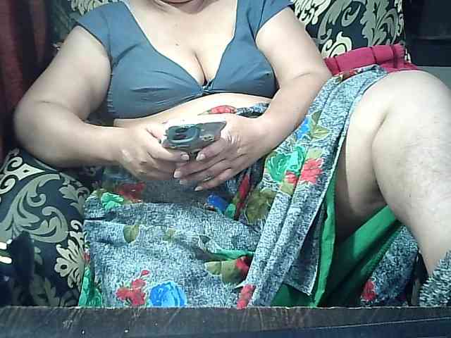 Indianbhabhimilf40