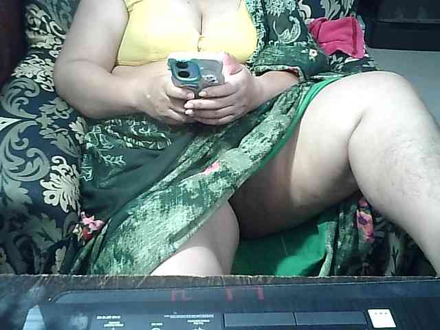 Indianbhabhimilf40 webcam