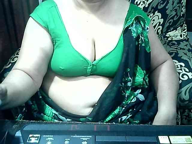 Indianbhabhimilf40