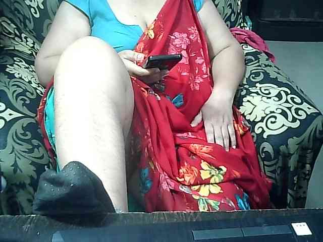 Indianbhabhimilf40 webcam