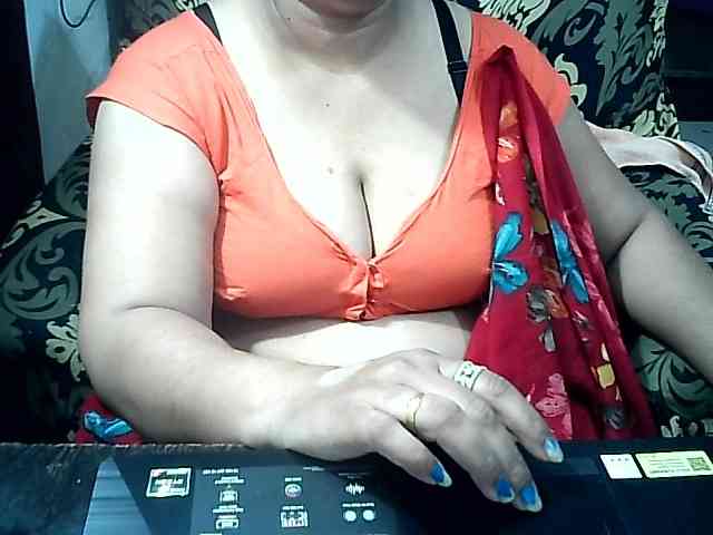 Indianbhabhimilf40 webcam