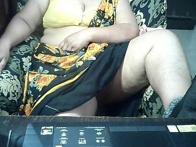 Indianbhabhimilf40 webcam