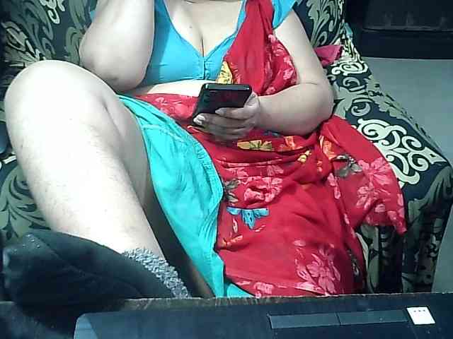Indianbhabhimilf40 webcam