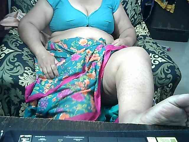 Indianbhabhimilf40 webcam