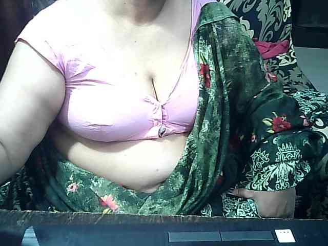 Indianbhabhimilf40 webcam