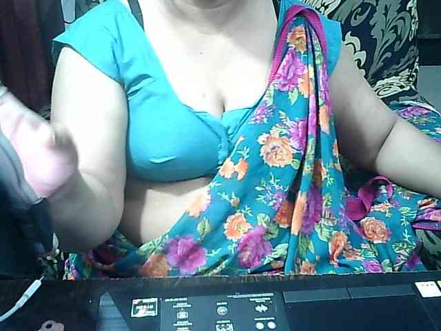 Indianbhabhimilf40