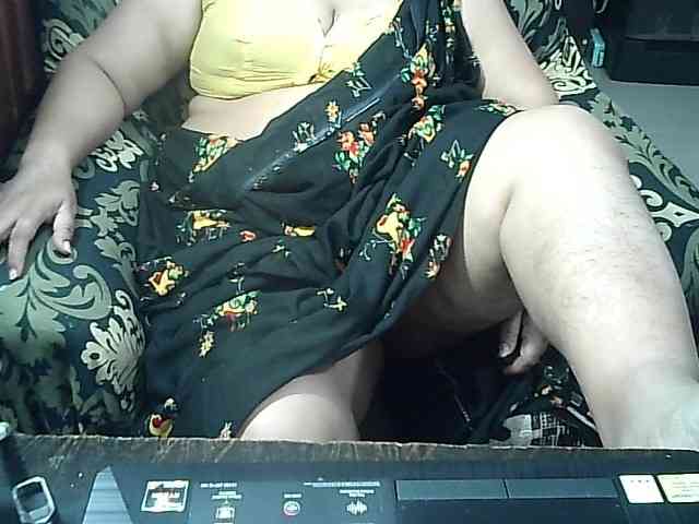 Indianbhabhimilf40 webcam
