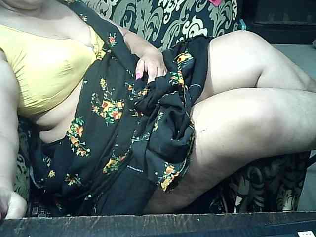 Indianbhabhimilf40 webcam