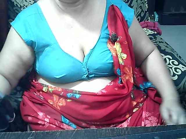 Indianbhabhimilf40 webcam