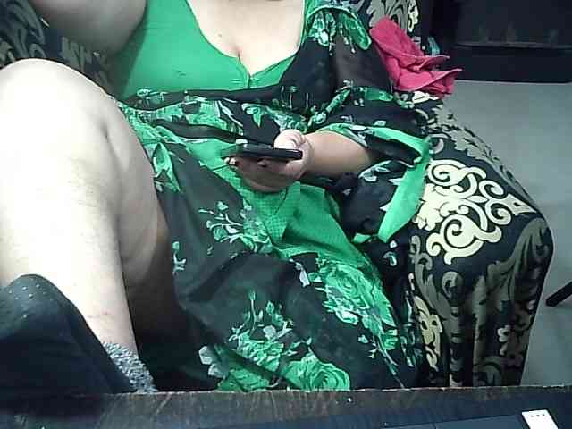 Indianbhabhimilf40 webcam