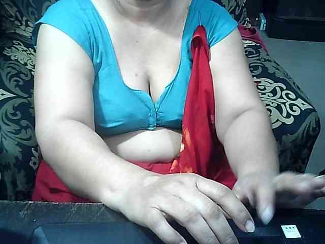 Indianbhabhimilf40 webcam