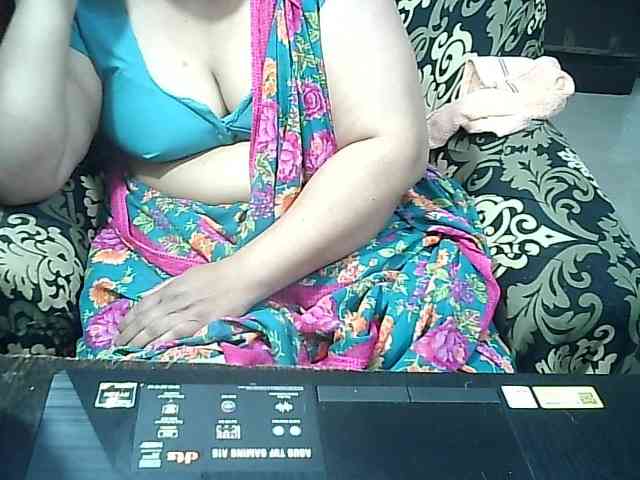 Indianbhabhimilf40 webcam