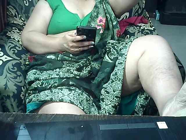 Indianbhabhimilf40 webcam