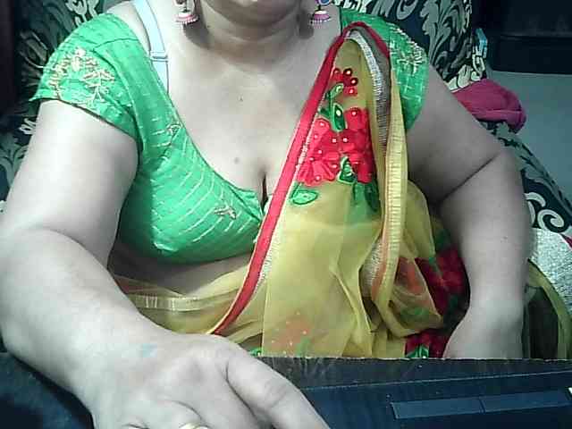 Indianbhabhimilf40