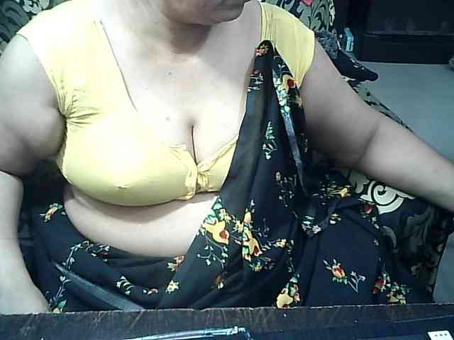 Indianbhabhimilf40