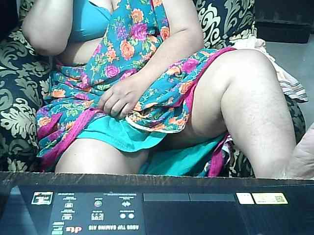 Indianbhabhimilf40 webcam