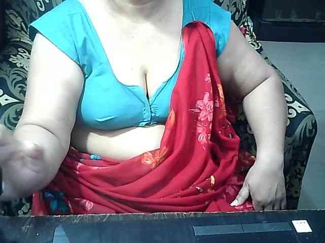 Indianbhabhimilf40 webcam