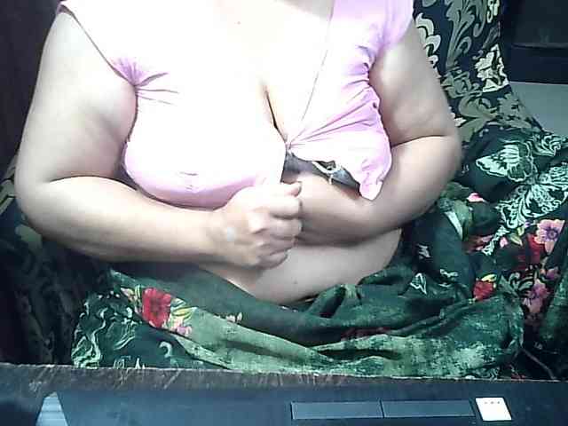 Indianbhabhimilf40 webcam