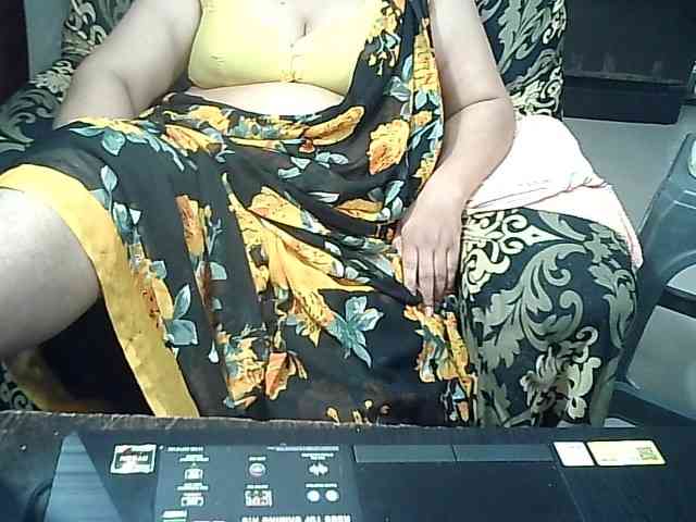 Indianbhabhimilf40 webcam