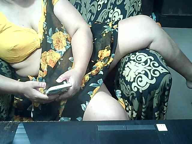 Indianbhabhimilf40 webcam