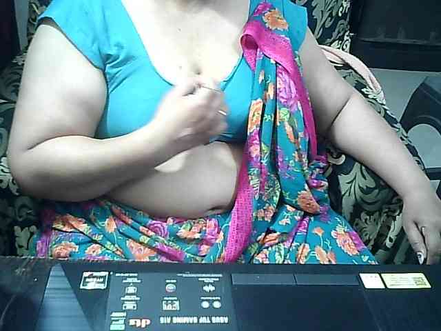 Indianbhabhimilf40 webcam