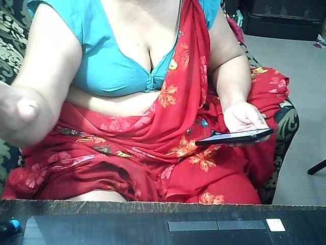 Indianbhabhimilf40 webcam