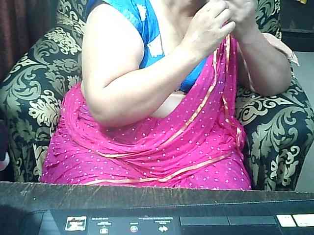 Indianbhabhimilf40 webcam