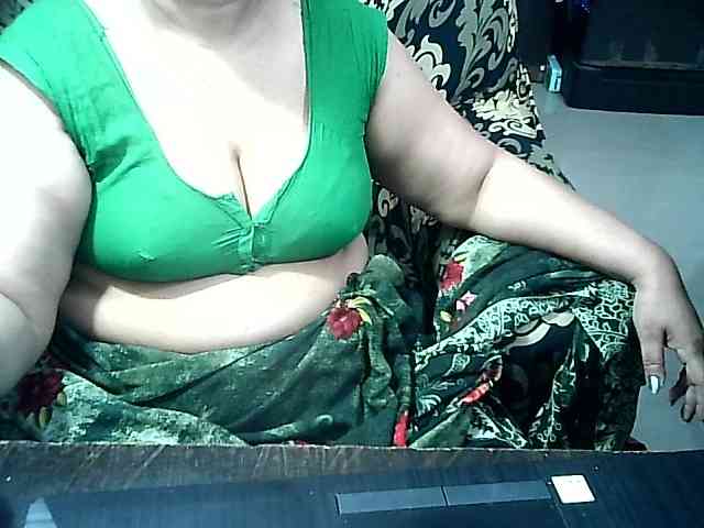 Indianbhabhimilf40 webcam