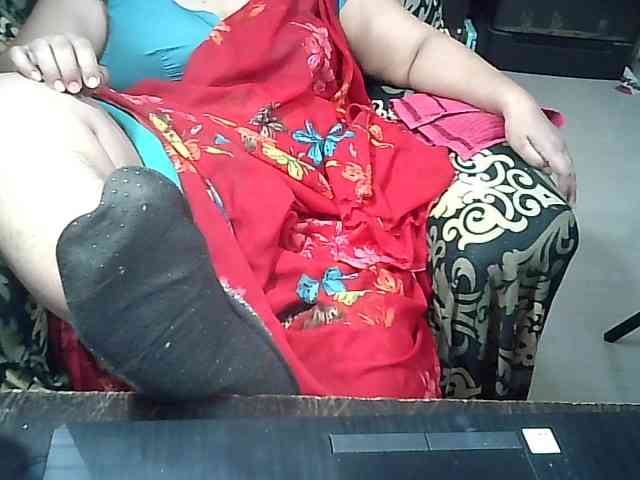 Indianbhabhimilf40 webcam