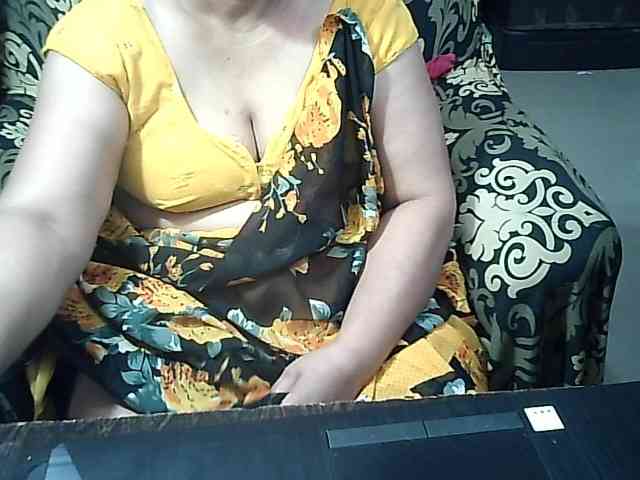 Indianbhabhimilf40 webcam