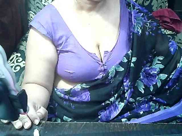 Indianbhabhimilf40 webcam