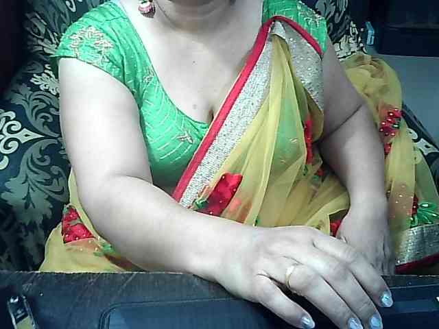 Indianbhabhimilf40