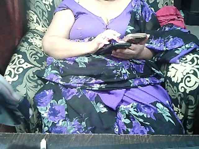 Indianbhabhimilf40 webcam