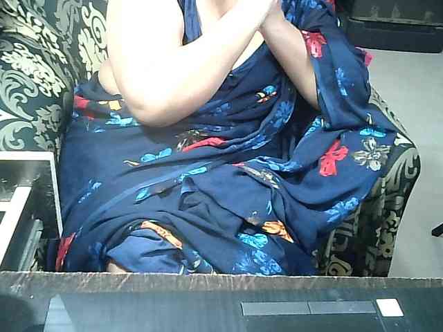 Indianbhabhimilf40 webcam