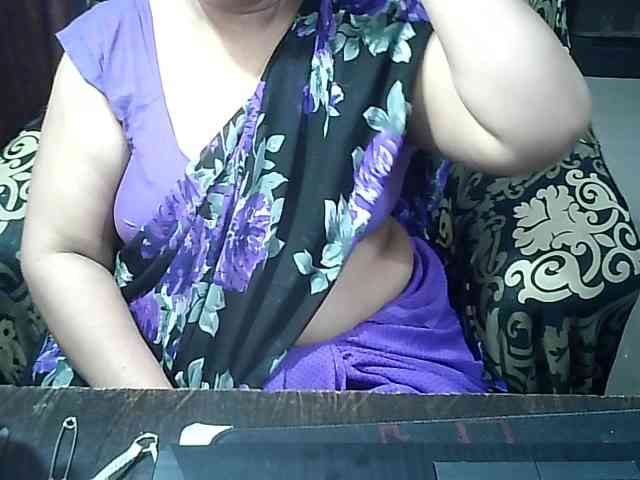 Indianbhabhimilf40 webcam