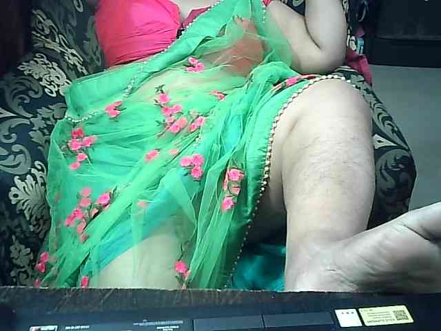 Indianbhabhimilf40 webcam