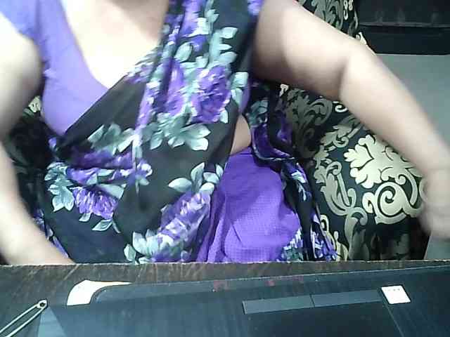 Indianbhabhimilf40 webcam