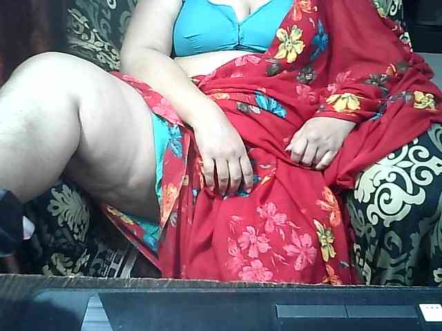 Indianbhabhimilf40 webcam