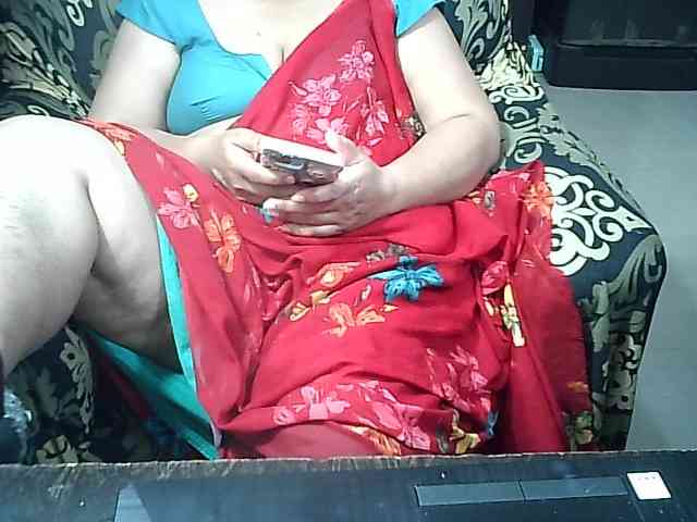 Indianbhabhimilf40 webcam