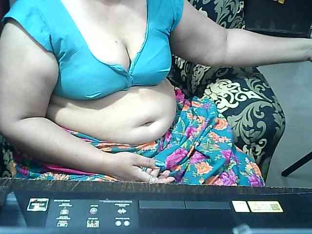 Indianbhabhimilf40 webcam
