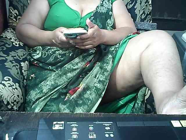 Indianbhabhimilf40 webcam