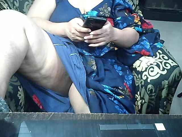 Indianbhabhimilf40 webcam