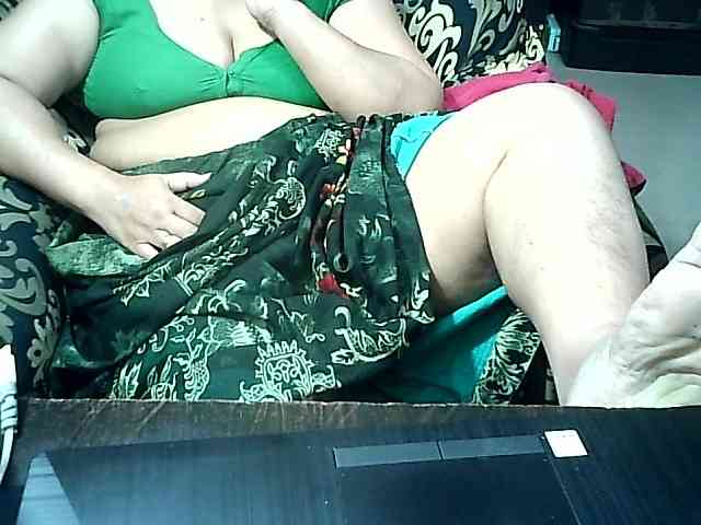 Indianbhabhimilf40 webcam